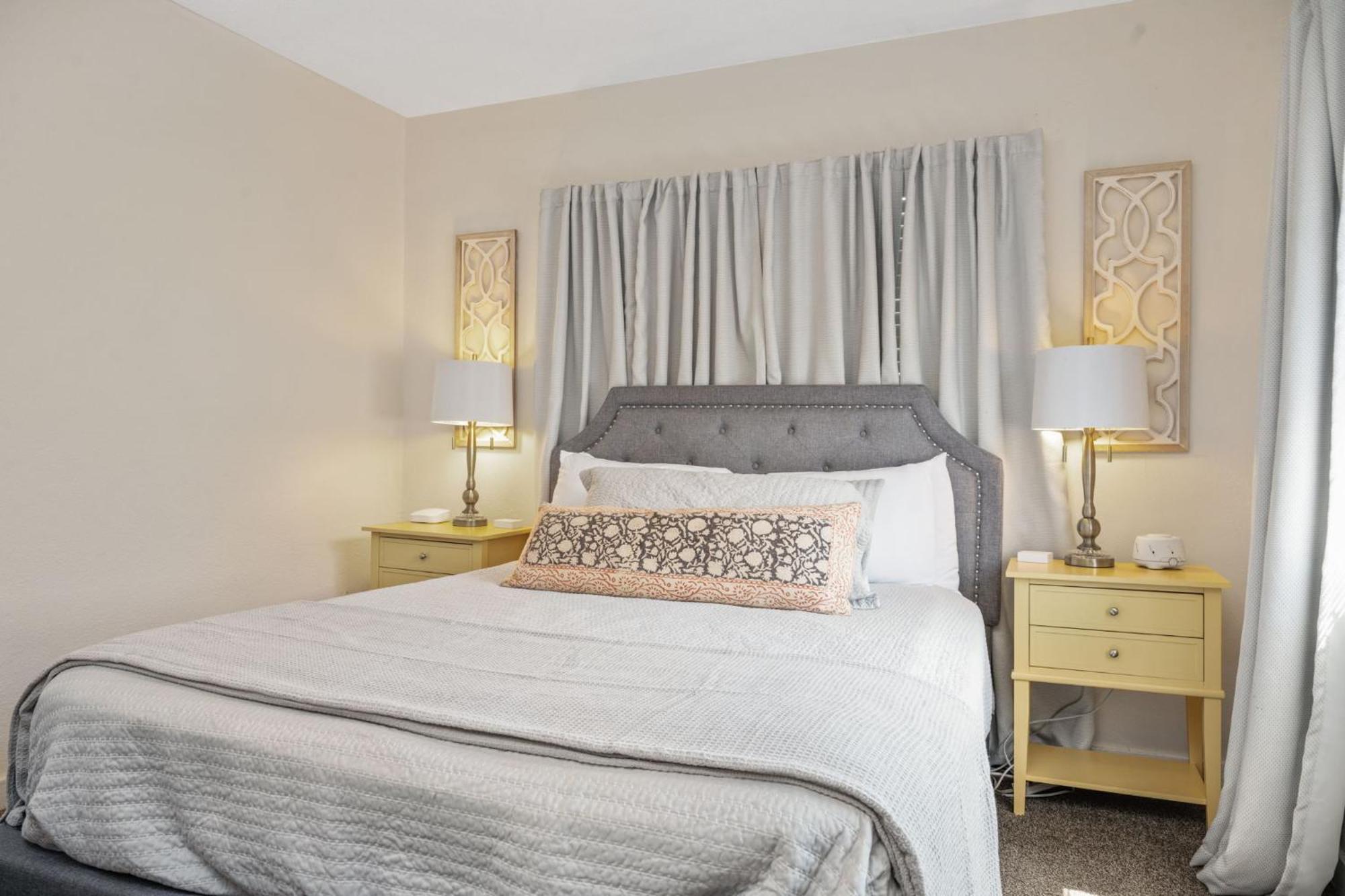 The Flats On Florida St - Super Comfy 2-Bedroom Apartments Мобил Экстерьер фото